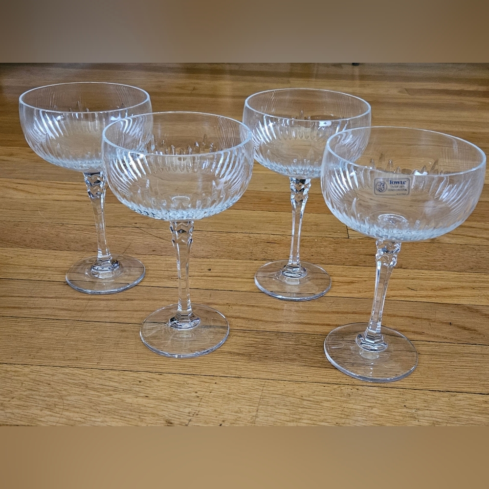 *New Towle Crystal Cut Champagne Coupe Set of 4 Glasses